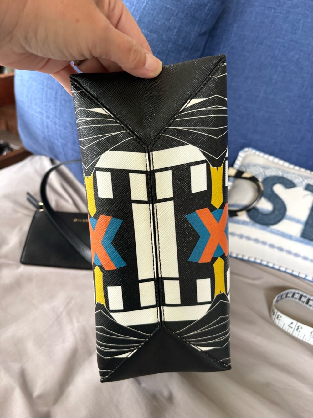 GIVENCHY Geometric Tribal Antigona Shopping Tote Bag w/Pouch&Shoulder Strap EUC - Picture 4 of 15